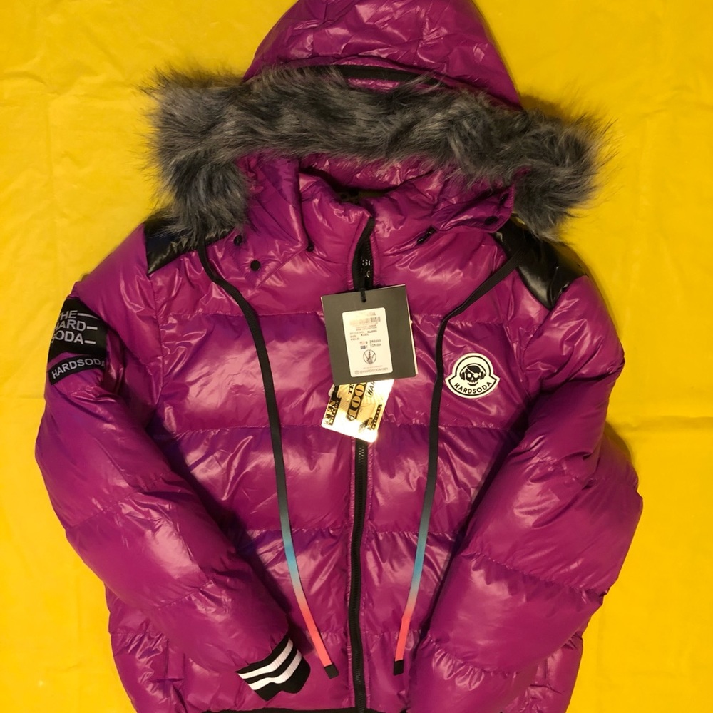 Coat - Picture 2 of 4